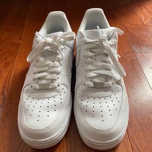 NIKE AF1
